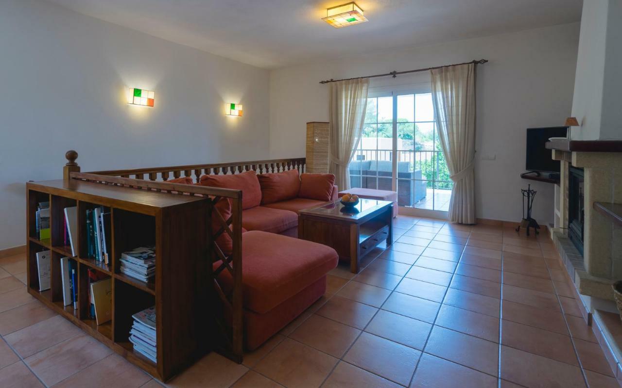 Can Roig Santa Gertrudis  المظهر الخارجي الصورة